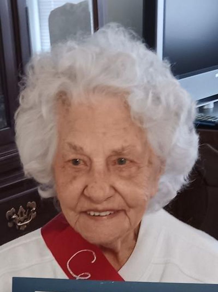 Nell Hinson Profile Photo
