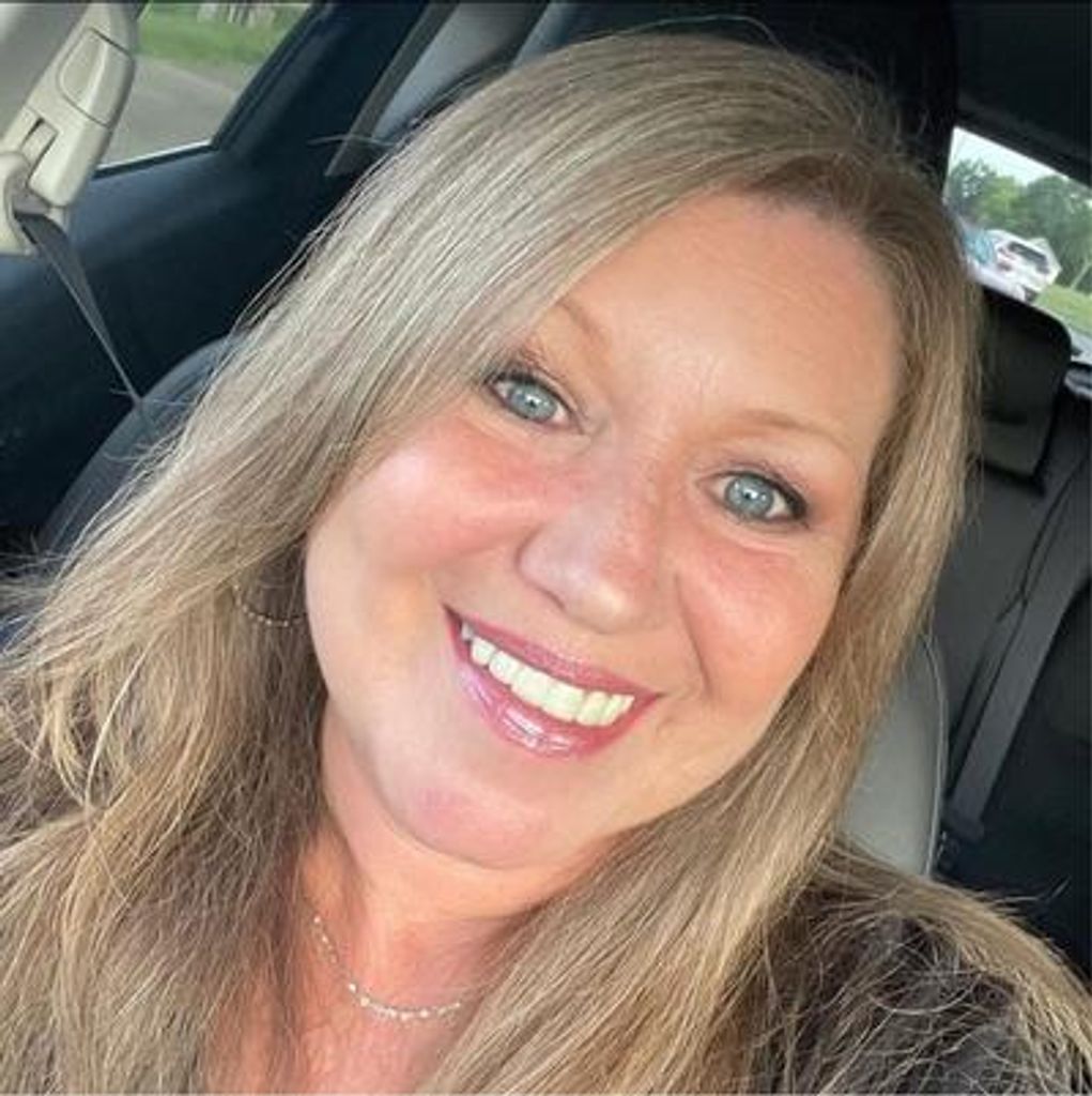 Christina Marie Ellis Profile Photo