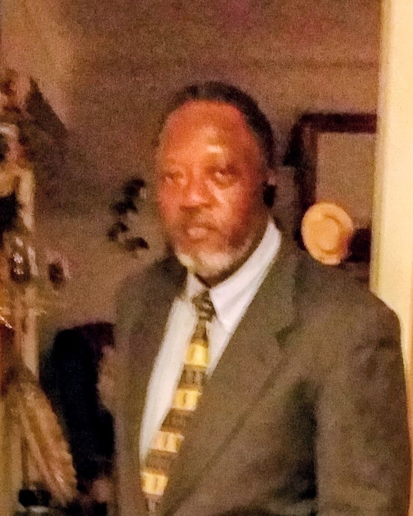 Thomas Earl Bascom Profile Photo
