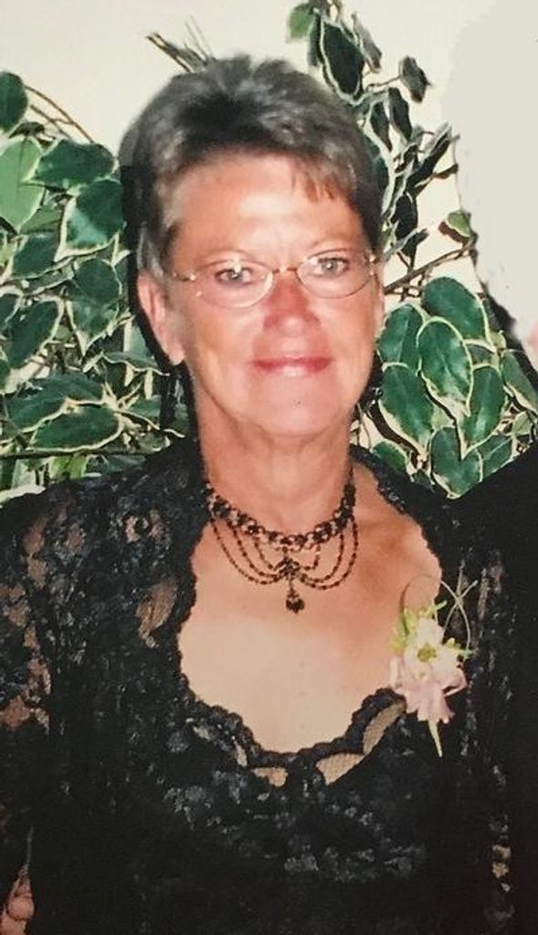 Donna Mae Erickson Profile Photo
