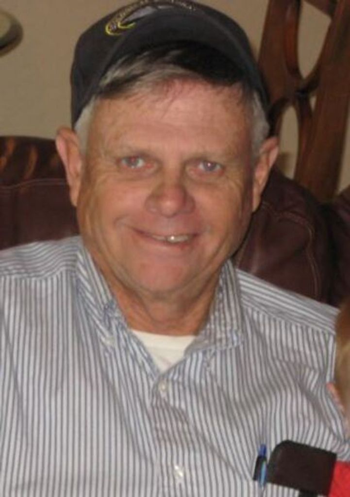Robert Dennis Lund Profile Photo