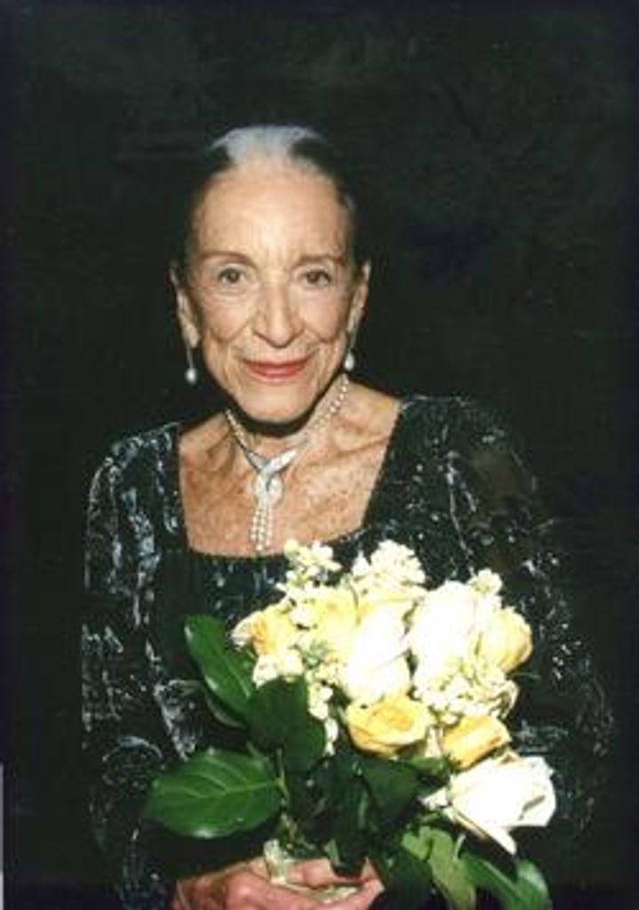 Lolo Sarnoff Profile Photo