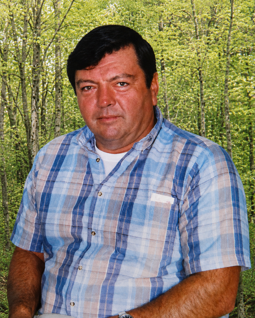 Lewis Walker Profile Photo