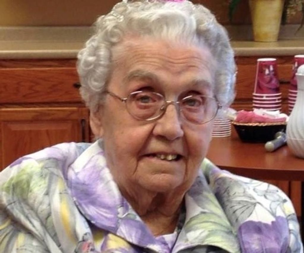 Betty Louise Karsten Profile Photo