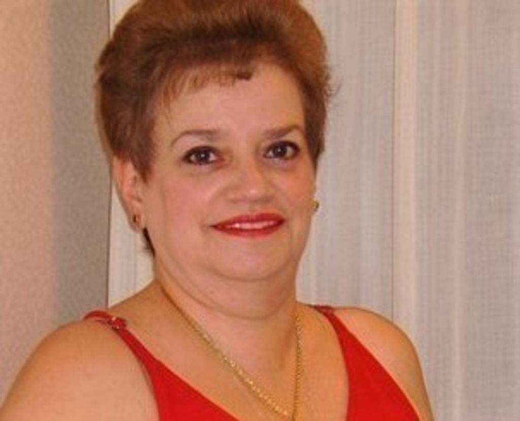 Carol L. (Pietropaolo)  Vellucci Profile Photo