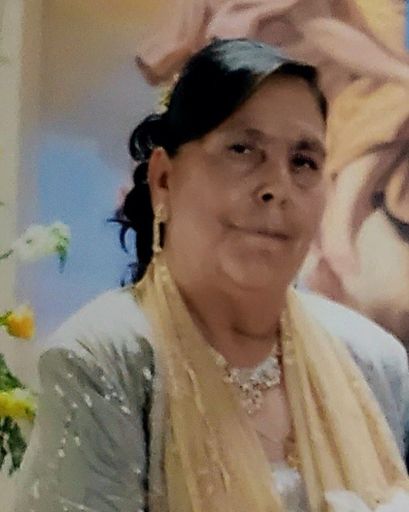 Flora Rocha Castillo's obituary image