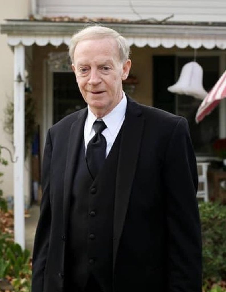 Robert W. Gaughan Profile Photo