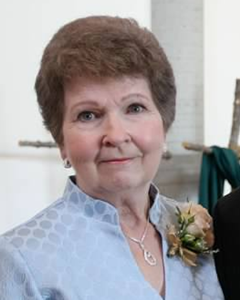 Suzanne "Susie" Ellis