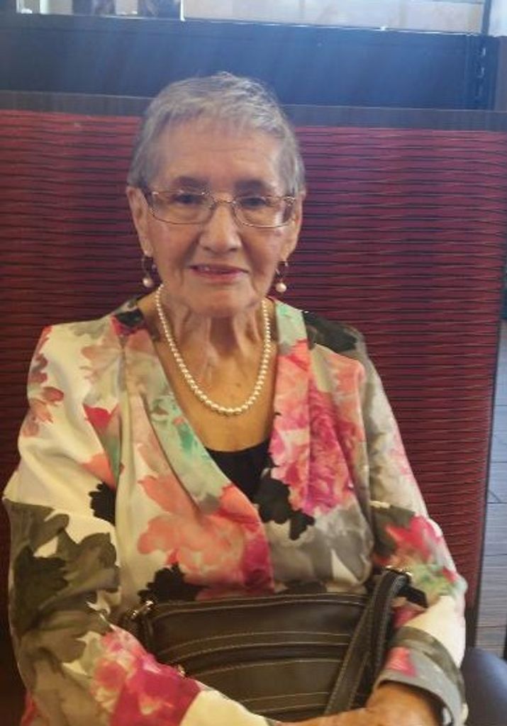 Juanita Casados