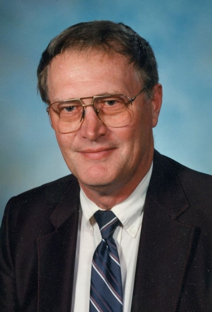 Larry G Wold