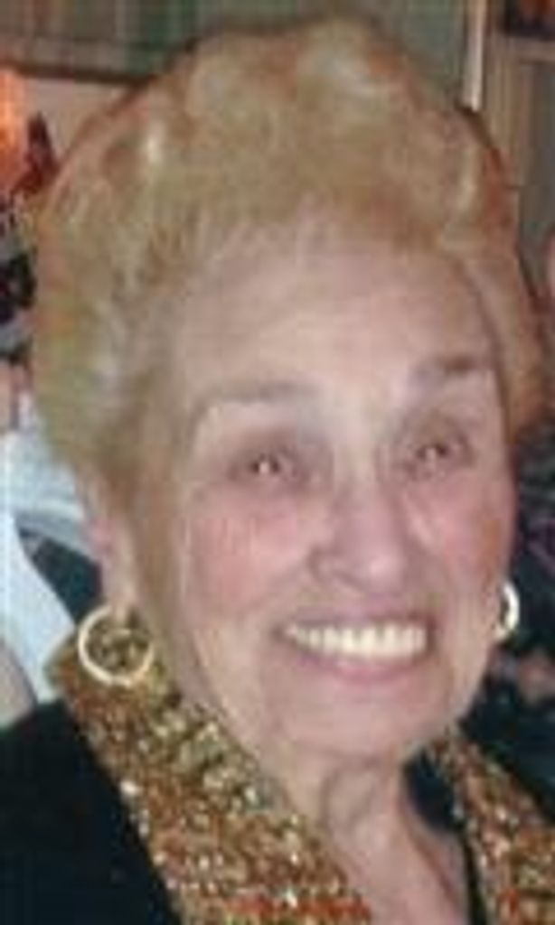 Frances 'Fran' 'Auntie Tootsie' M. (Chiaverini) Connor