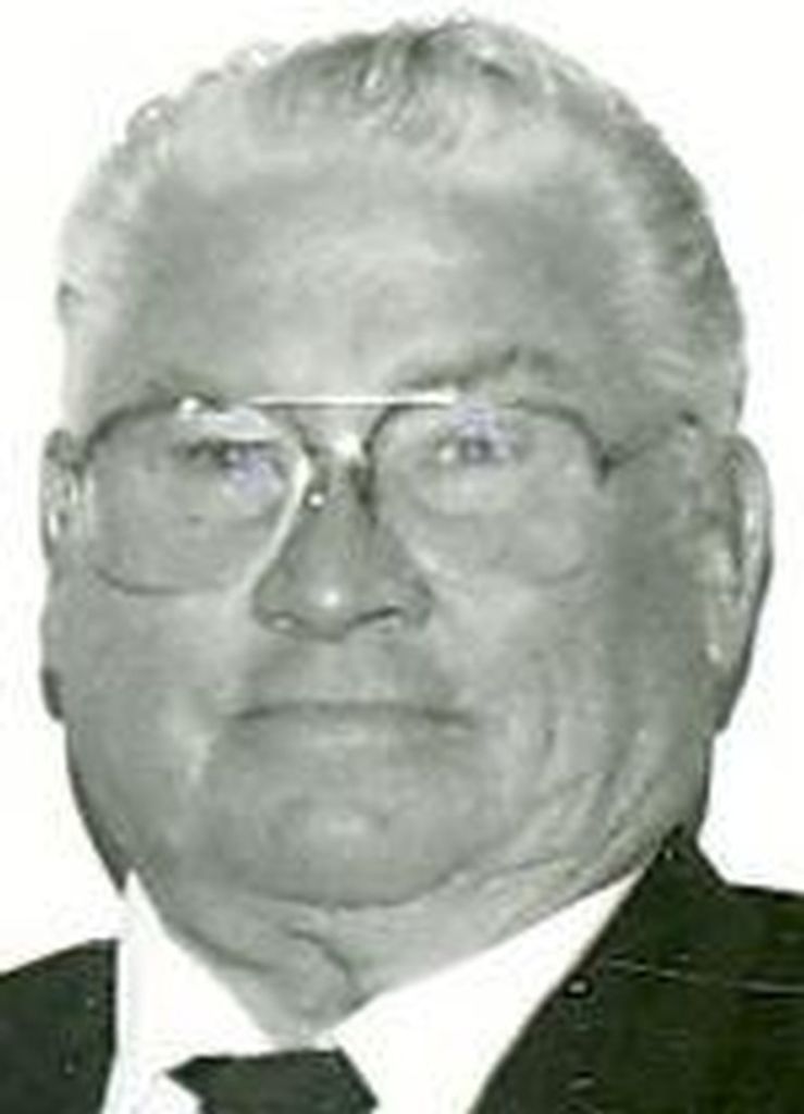 R. D. Standlee