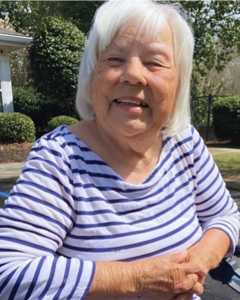 Ruth M Laroche Profile Photo