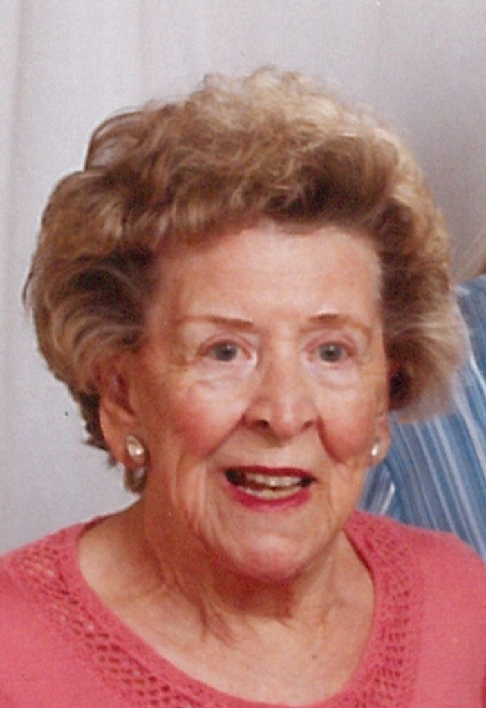 Evelyn Louise Bobrowski