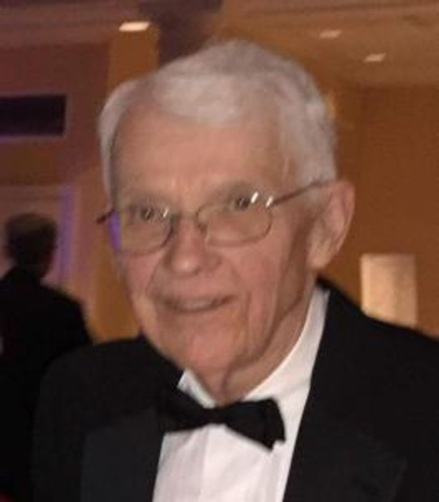 Robert Haar Profile Photo
