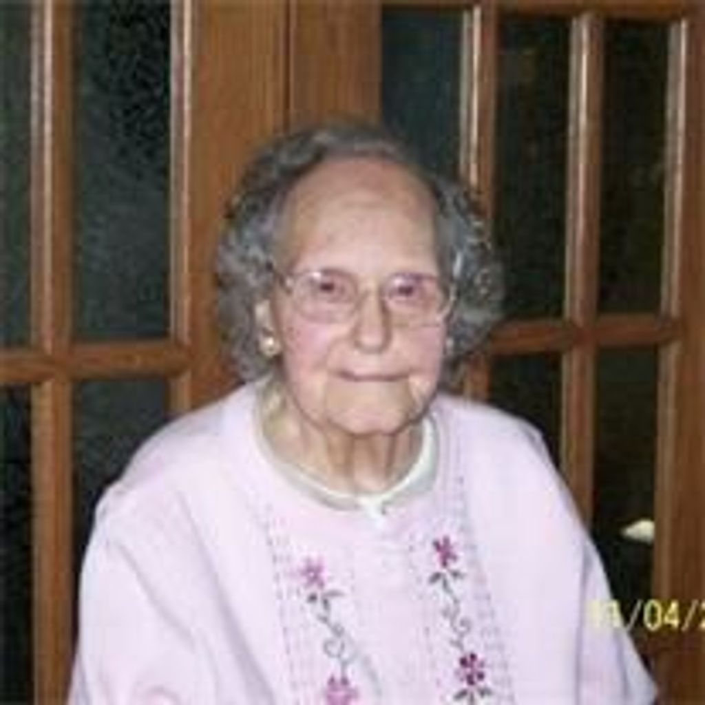 Mary Houtzer Profile Photo