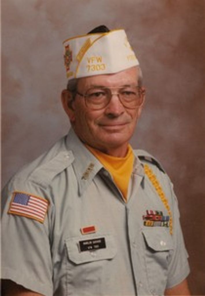 Marlin L Savage