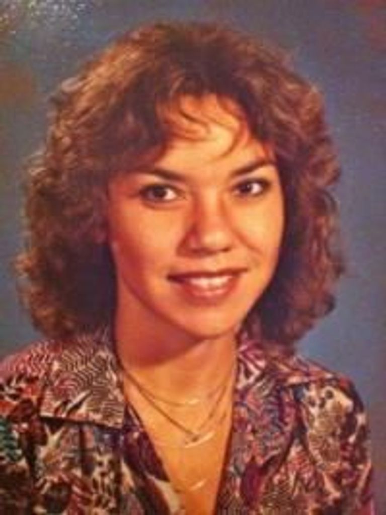 Edna Cecilia Olivas Smith