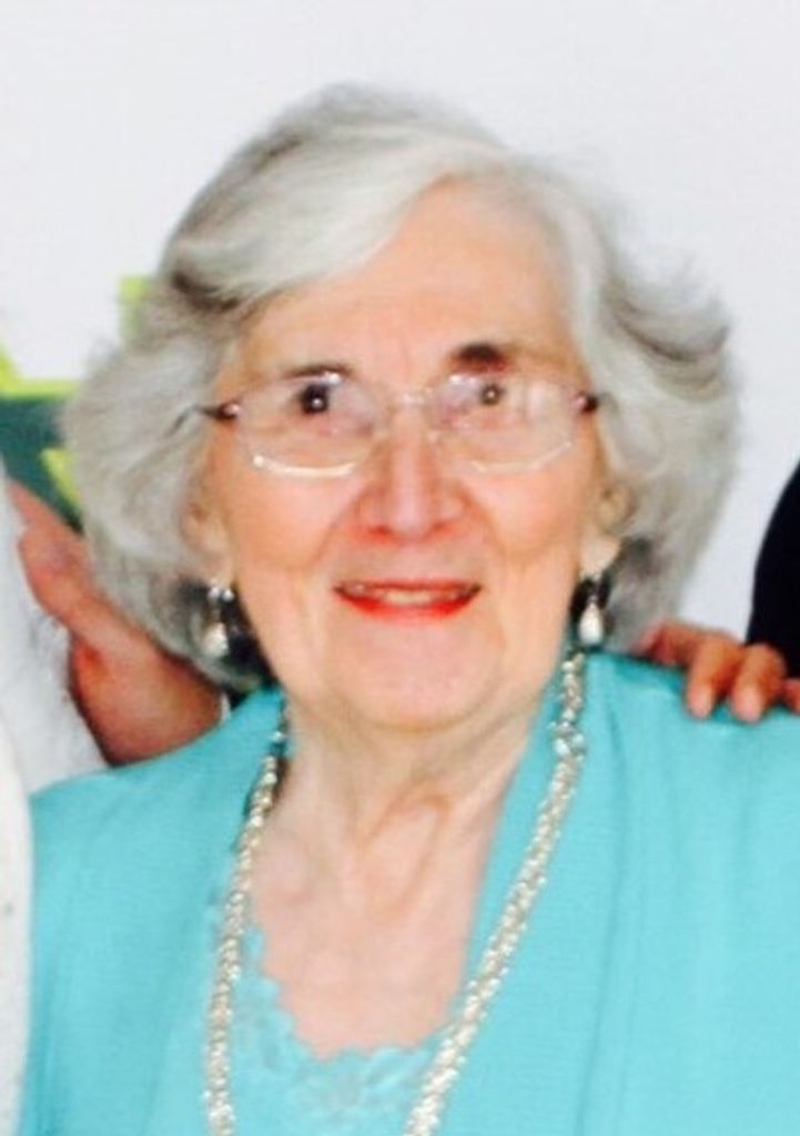Juanita Covas Swain Profile Photo