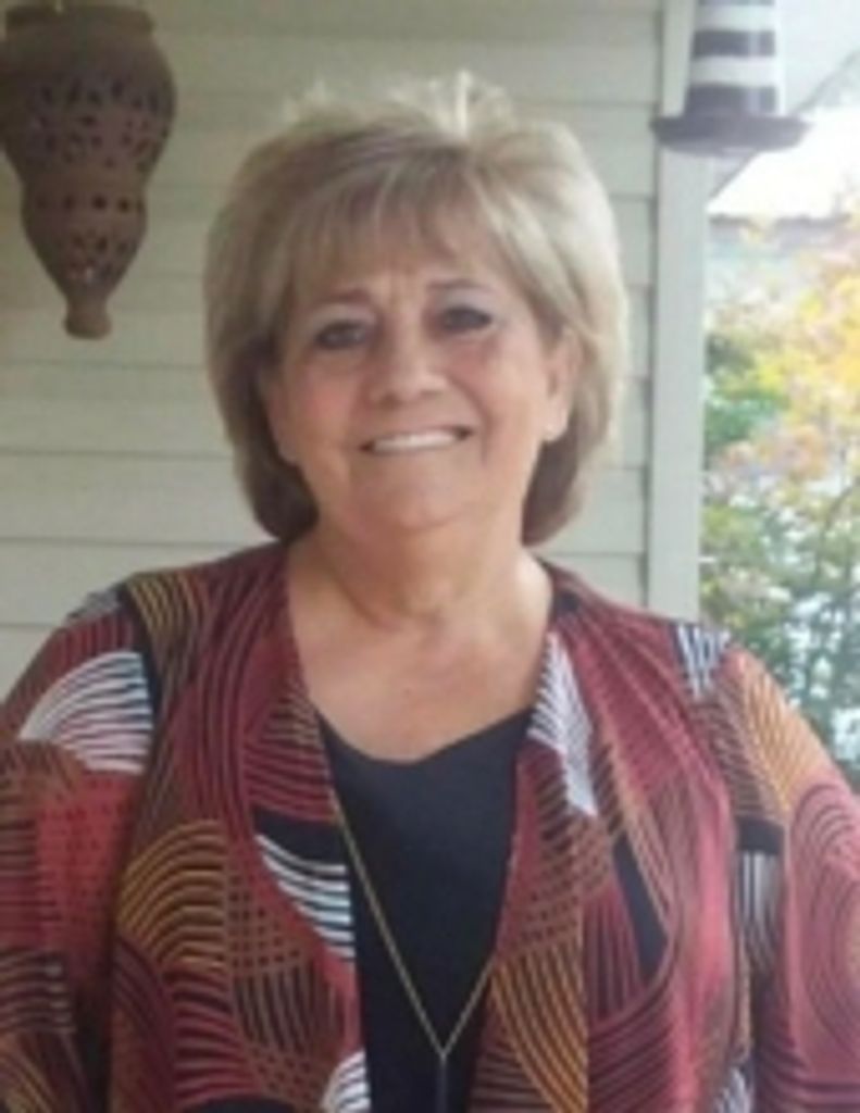 Elizabeth "Liz" Jones