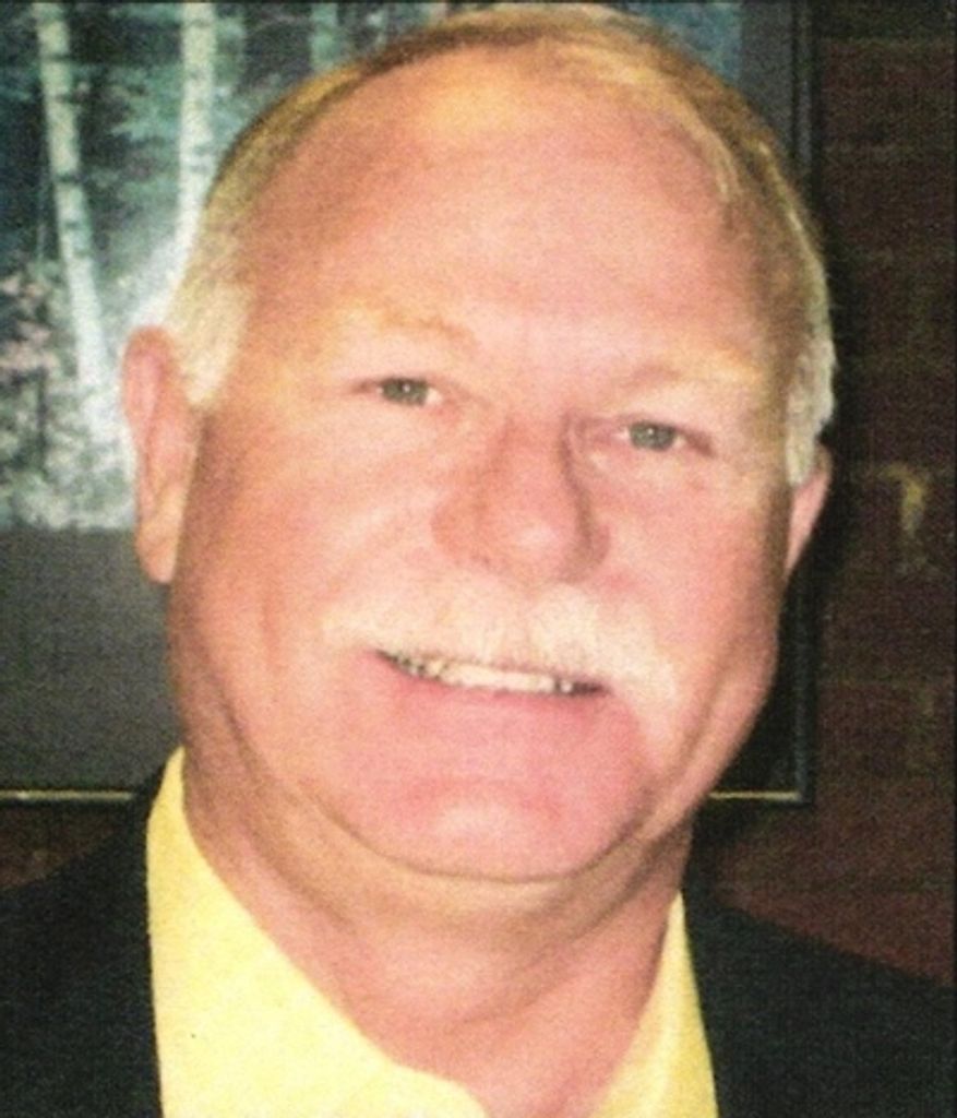 Robert T. Hamilton Profile Photo