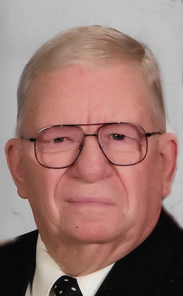 Floyd Calvin Holm