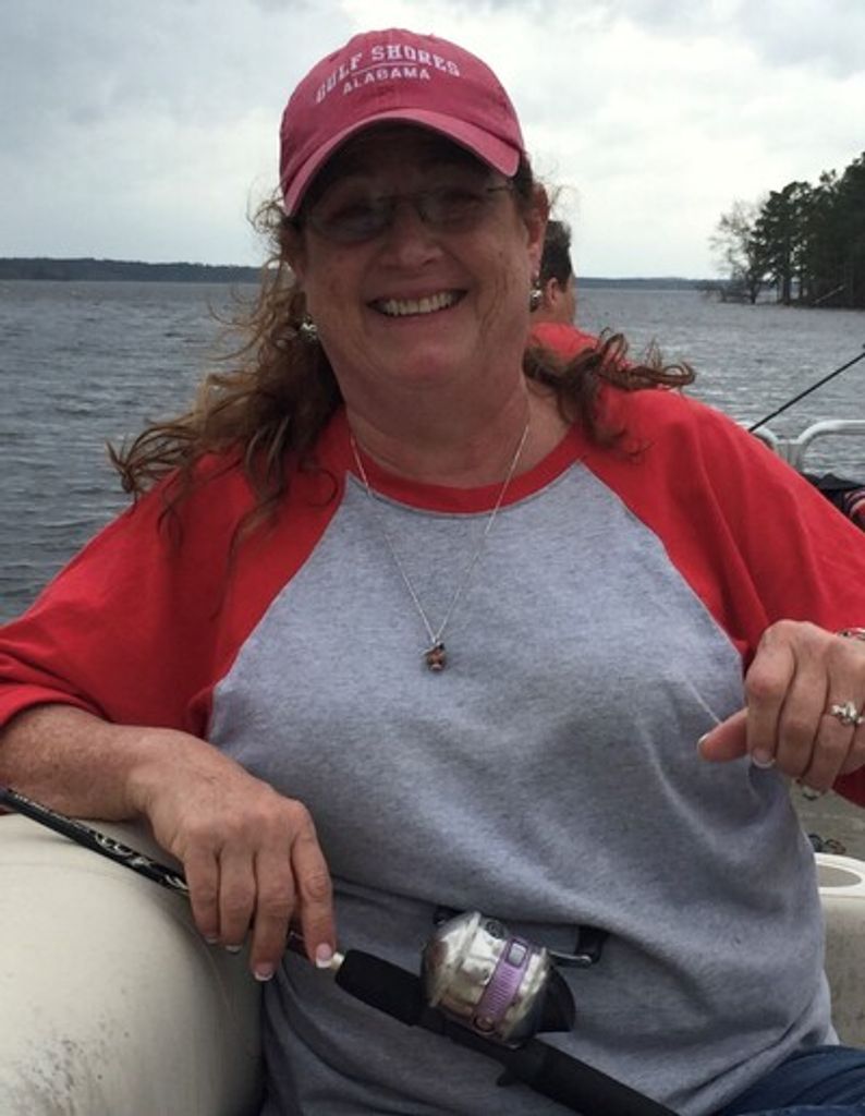 Wendy Lynn Jones Profile Photo
