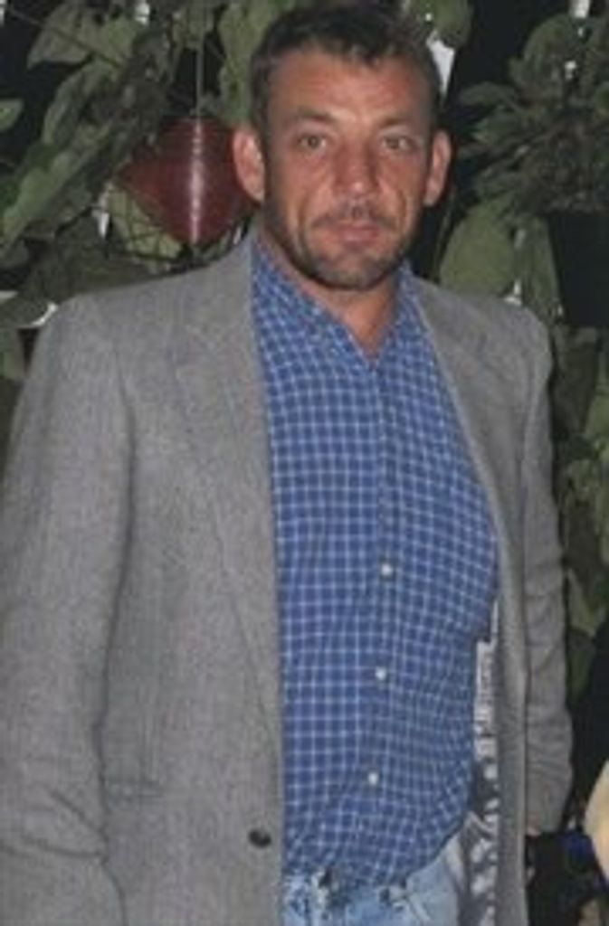 Darien Keith  Holt
