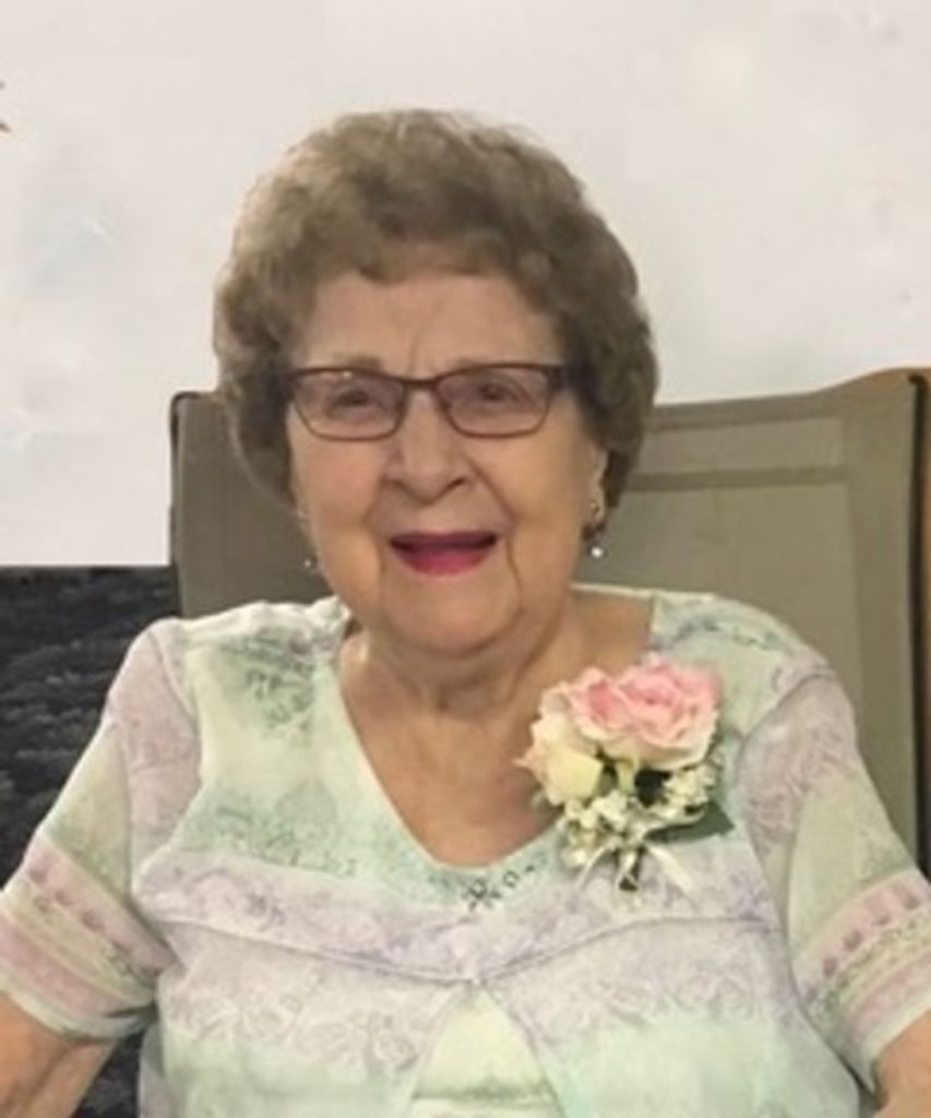 Verla Schoenborn Profile Photo
