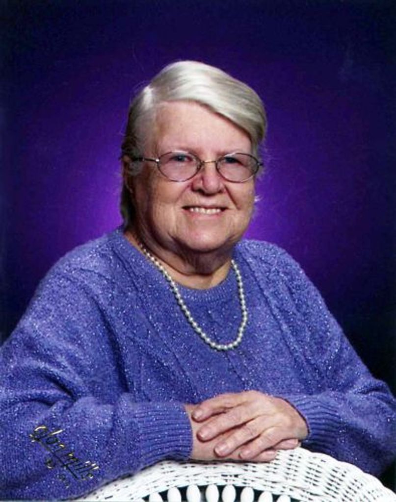 Anna Marie Kraklio Profile Photo