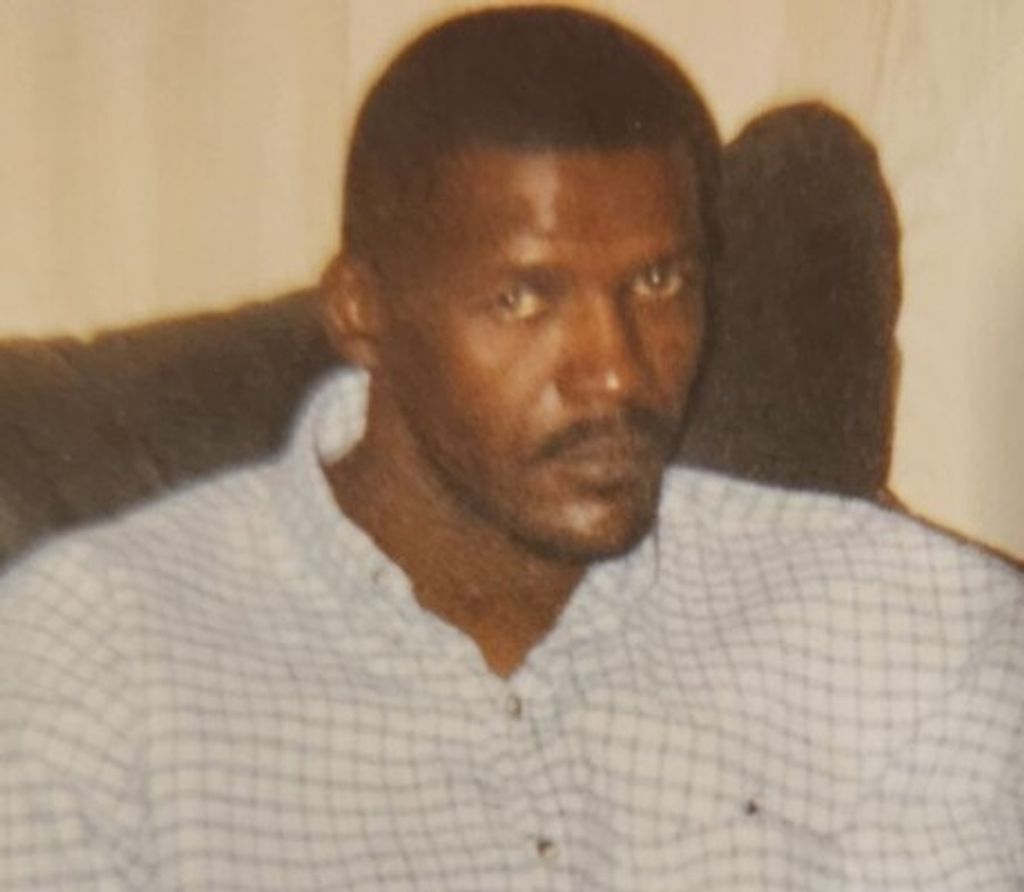 Curtis Hall Profile Photo
