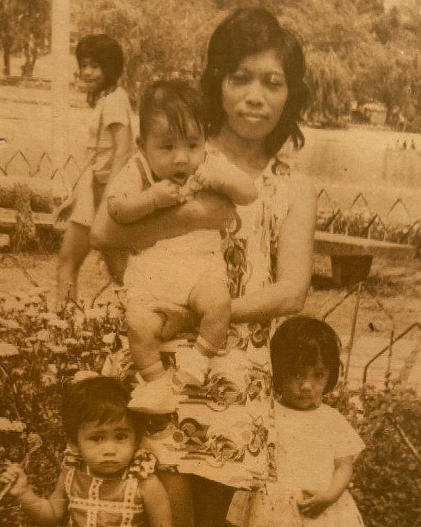 Dulce Montecillo Yanzon Profile Photo