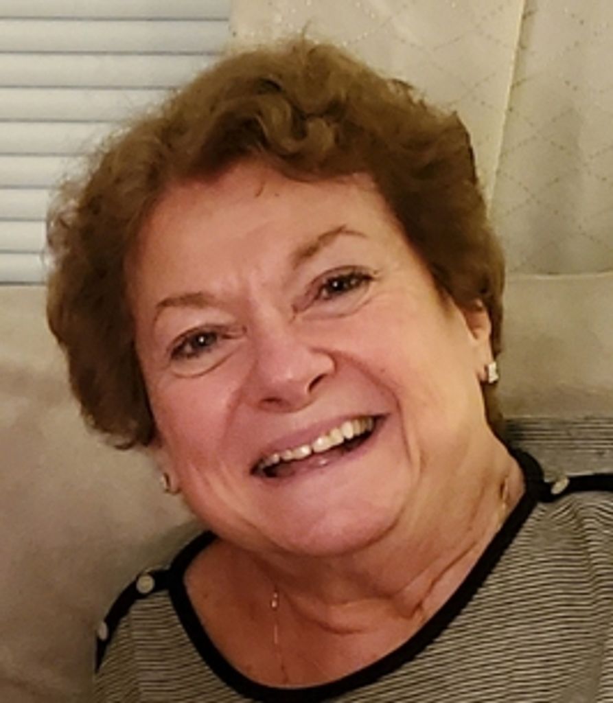 Christina  Malloy