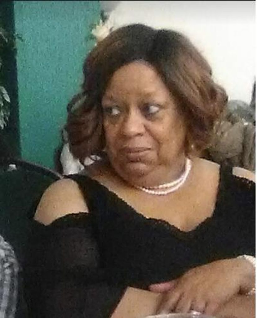 Elizabeth Lewis Profile Photo