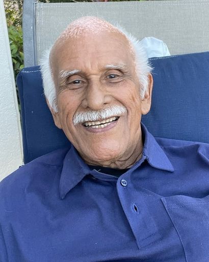 Tony Manuel Rivera Profile Photo
