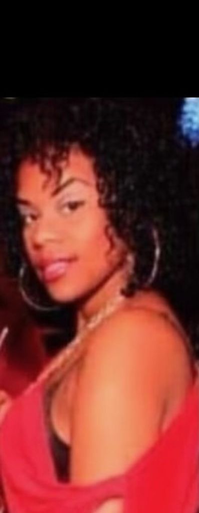 Mara Gomes Profile Photo