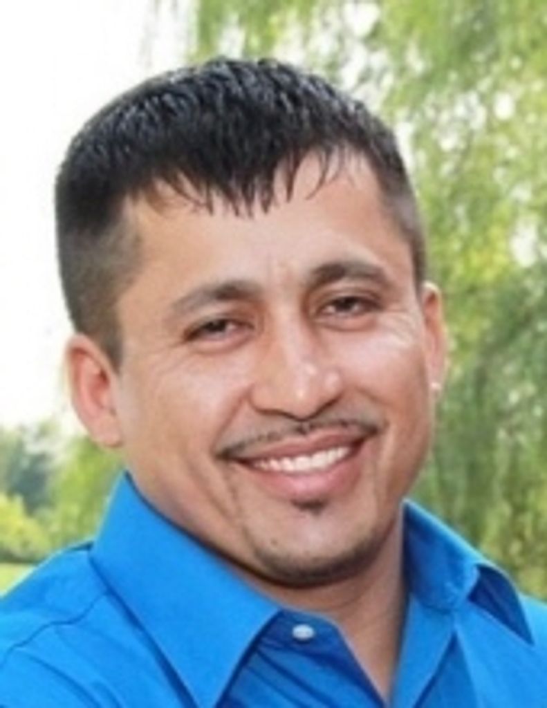 Loui A.  Castillo