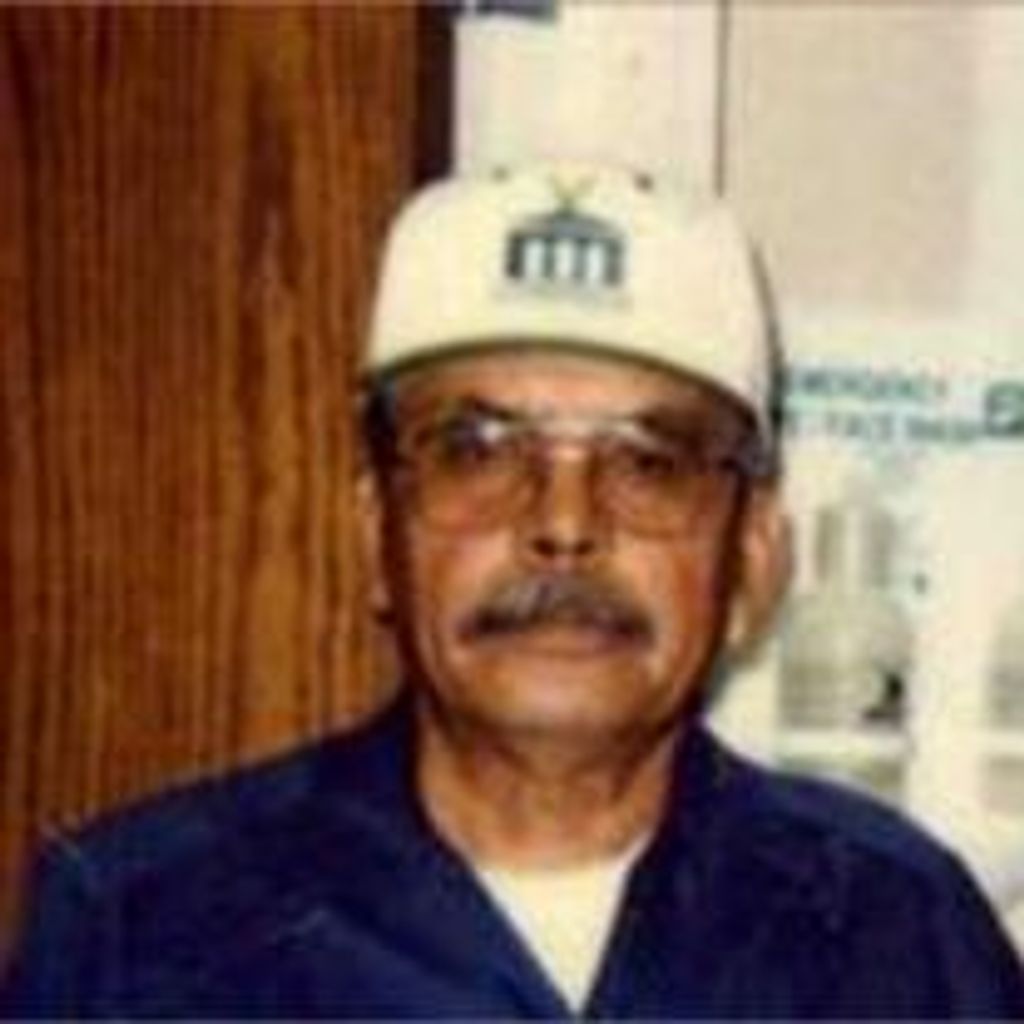Arturo F Diaz Profile Photo