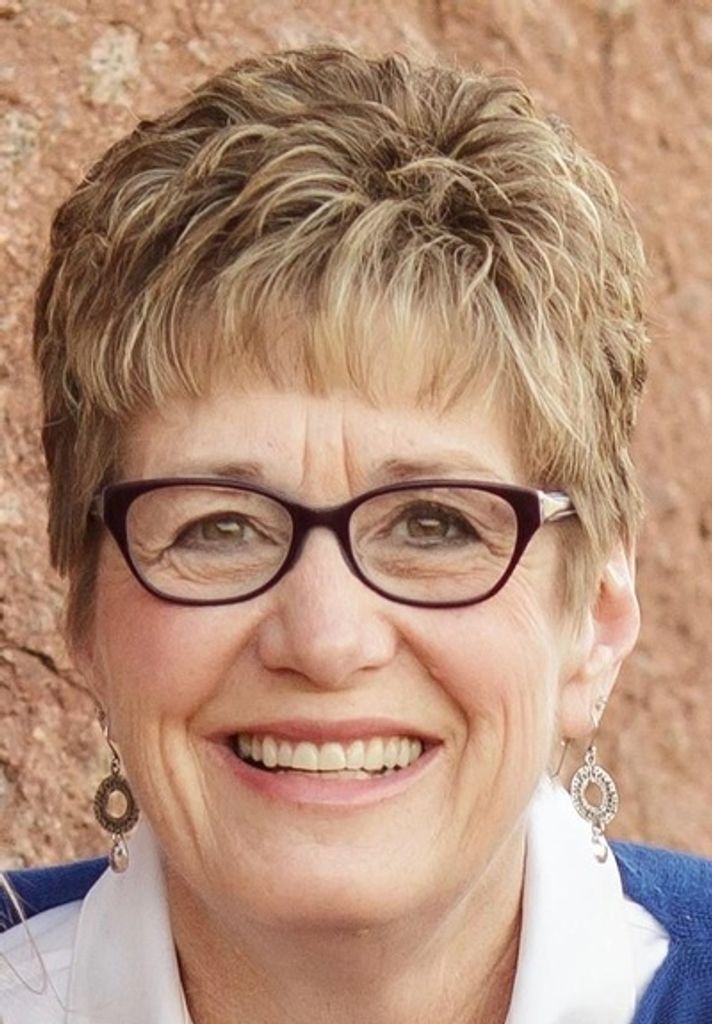Susan Jean Lyga Profile Photo