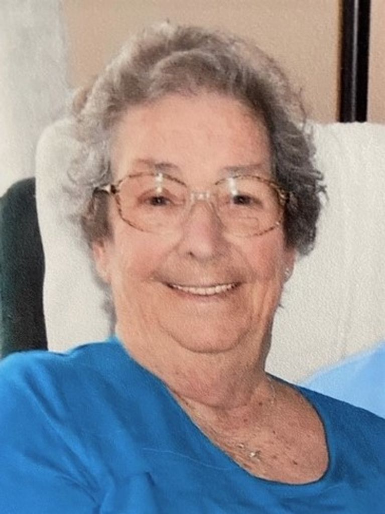 Janet Ruth (Lewis)  Shiveley Profile Photo