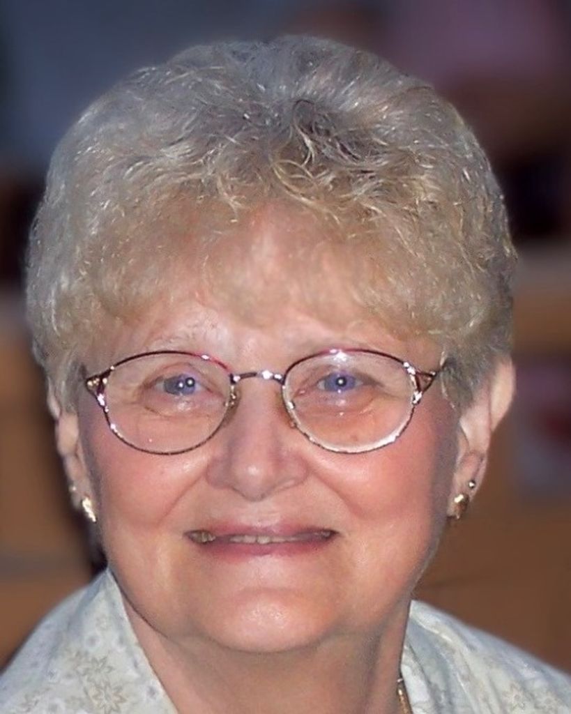 Sandra Jo Young Profile Photo