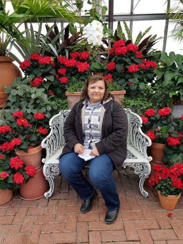 Sandra "Sandy" Britt White