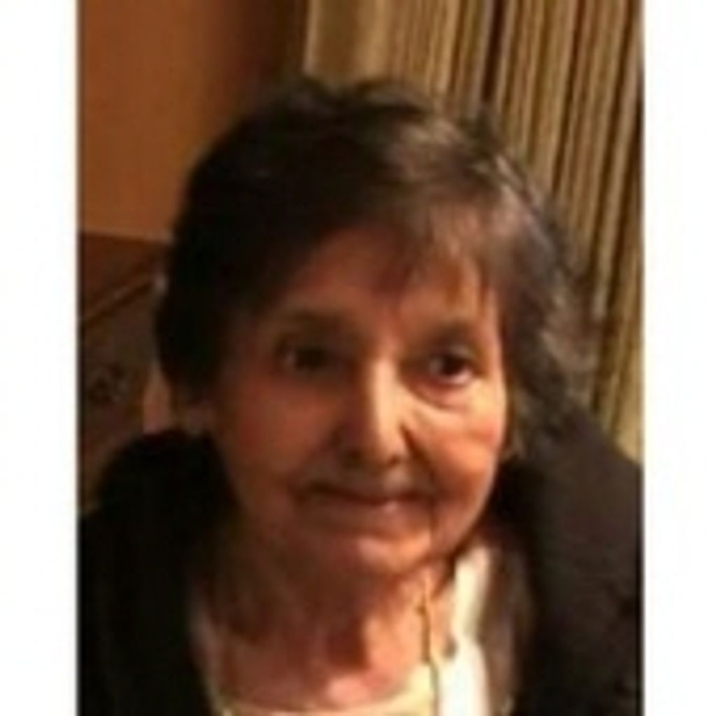 Dora Zamora