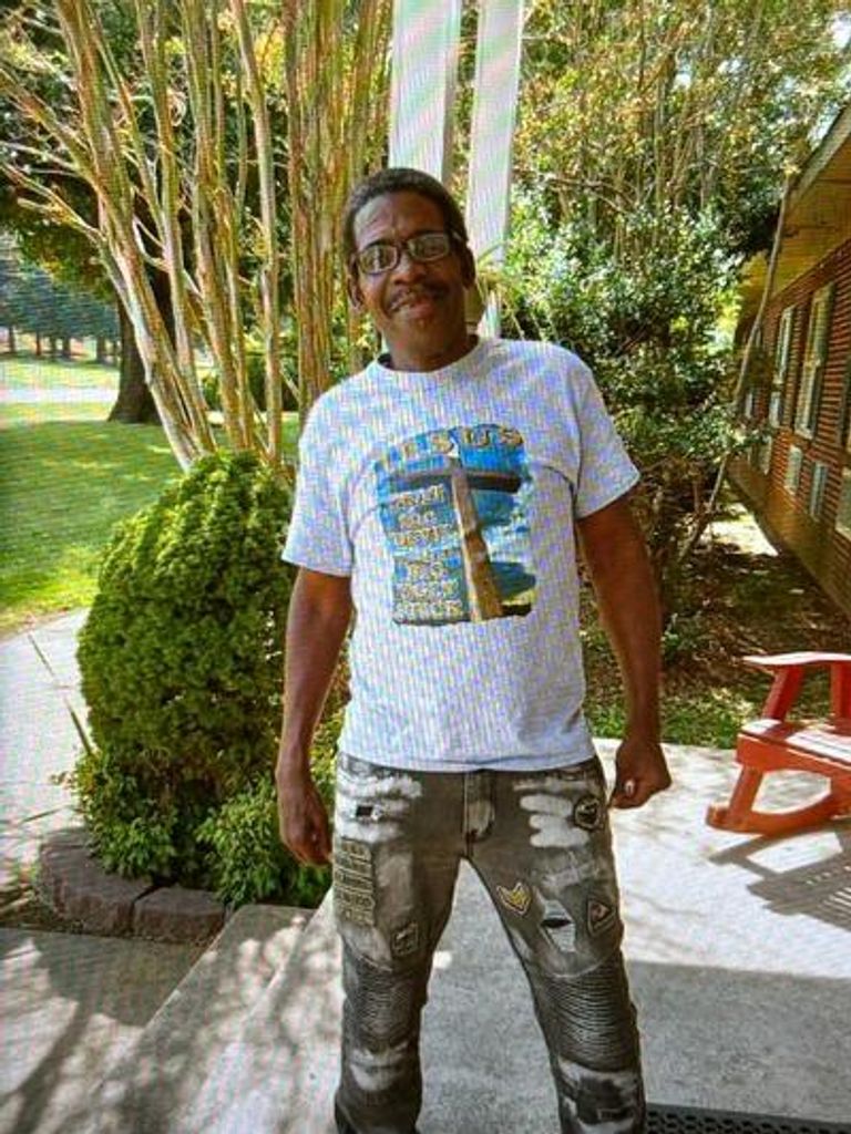 Michael Willis Profile Photo
