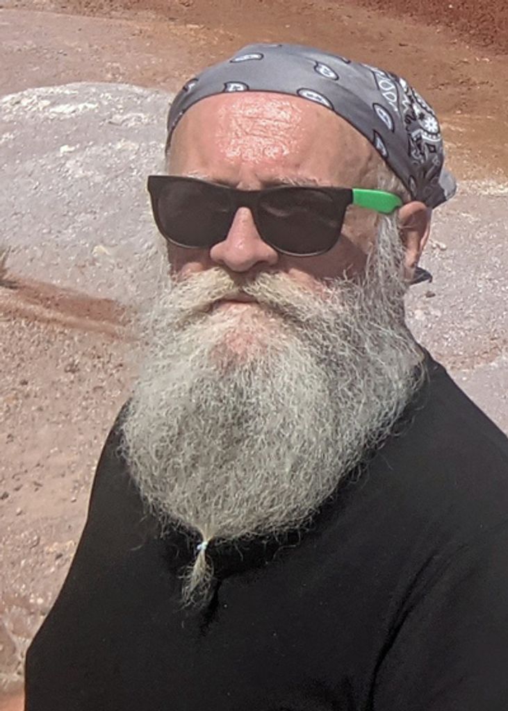 Johnny Bruce Leinaar