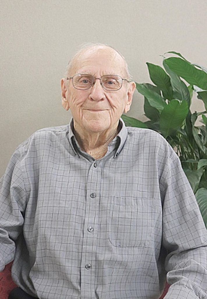Clifford Adolph Fredrickson Profile Photo