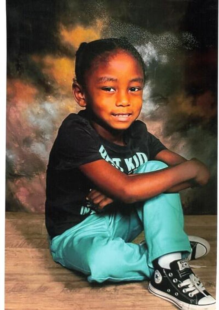 Zabareon Rari Lipford Profile Photo