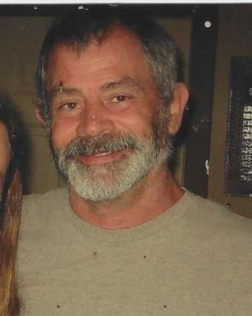 Stephen Hobbs Profile Photo