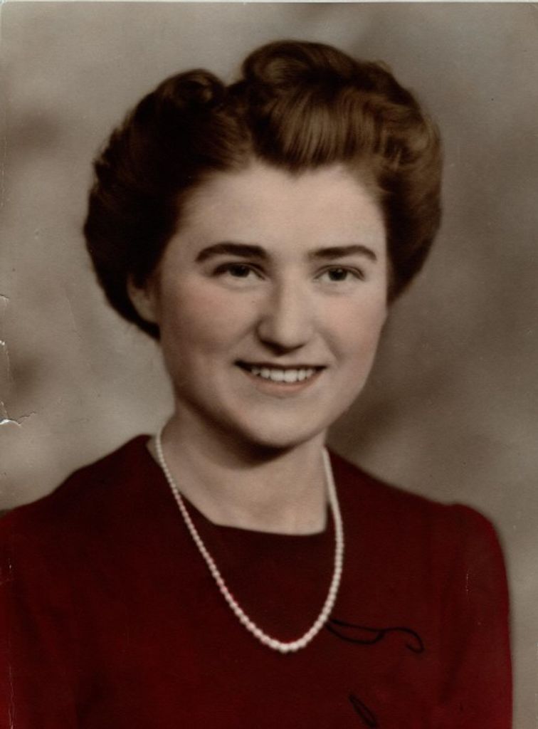 Marie Fidelak