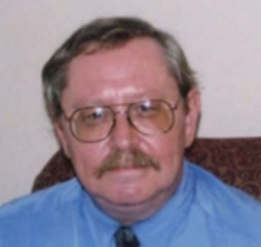 Gary  E. Ryan